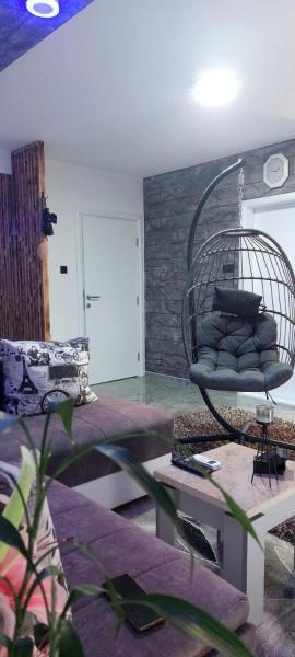 APARTMENTS IVANOViC